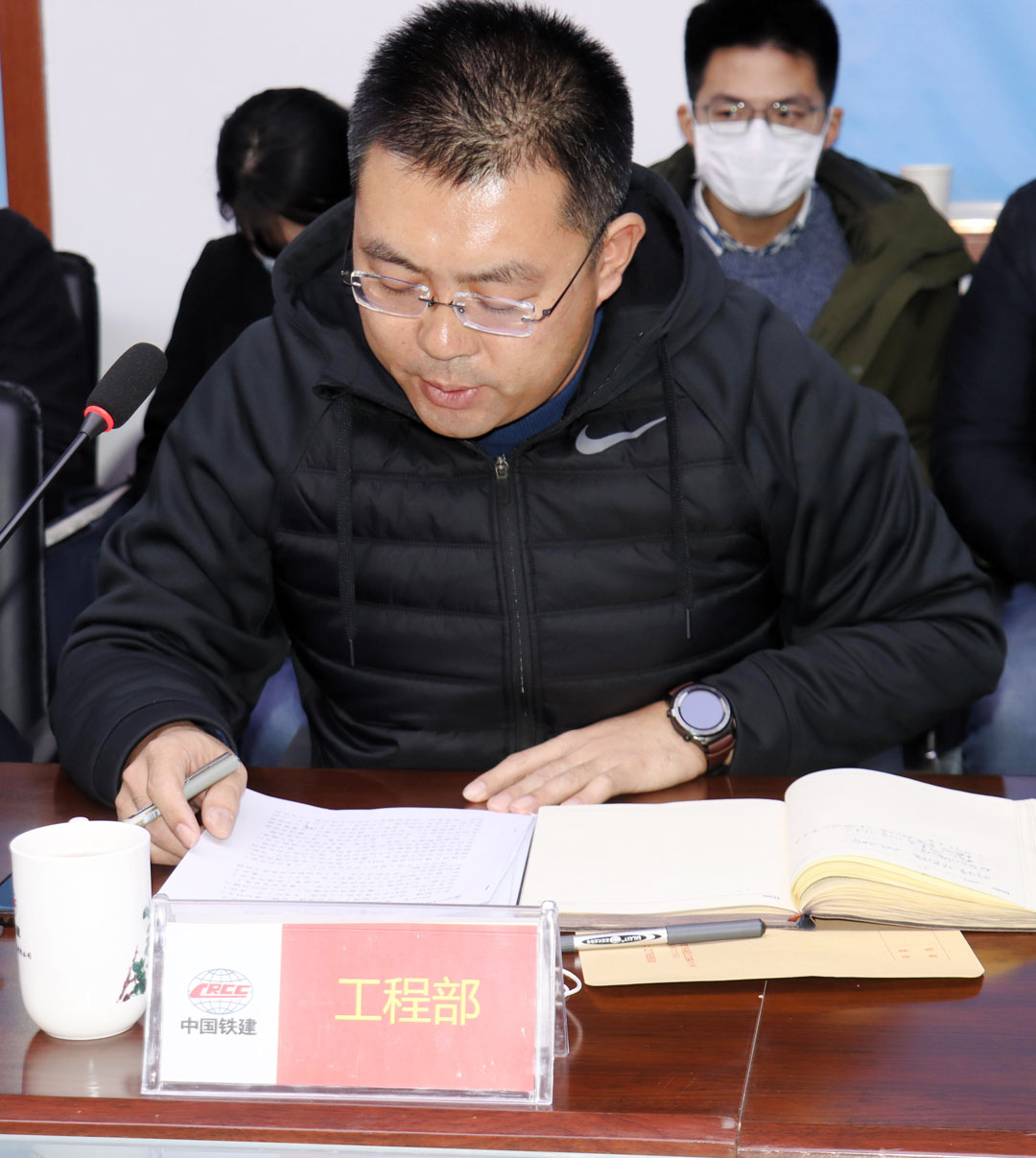 12工程部潘部長作匯報.jpg